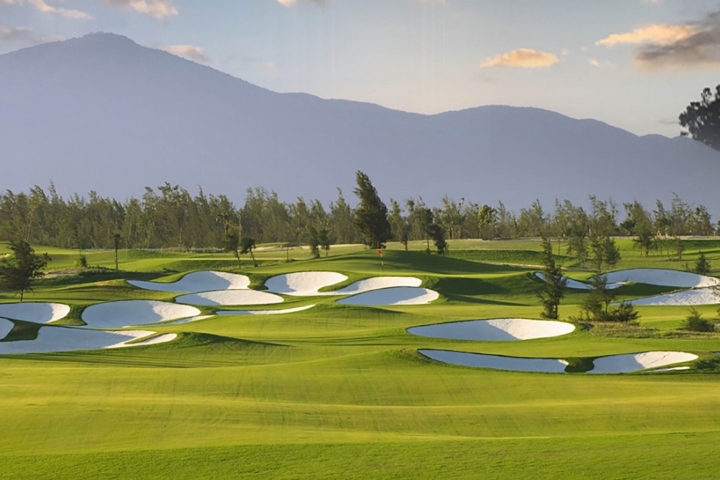 MONTGOMERIE LINKS GOLF CLUB